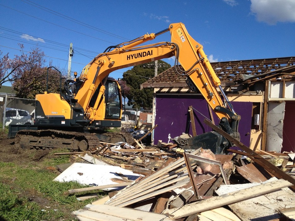 SKJ-demolition-construction-services